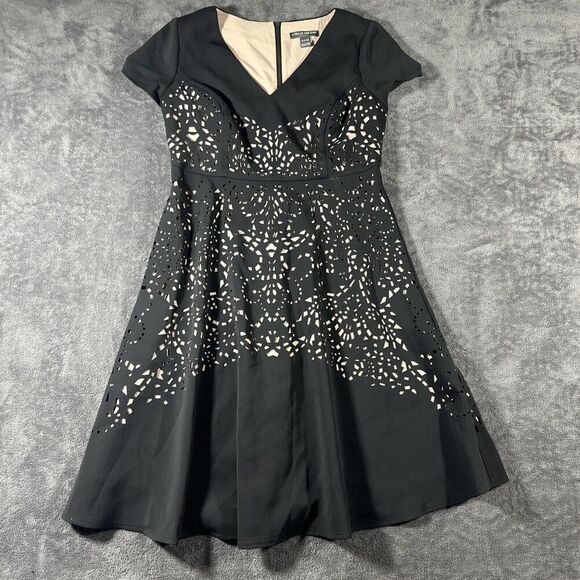 A Pea In The Pod Dresses
